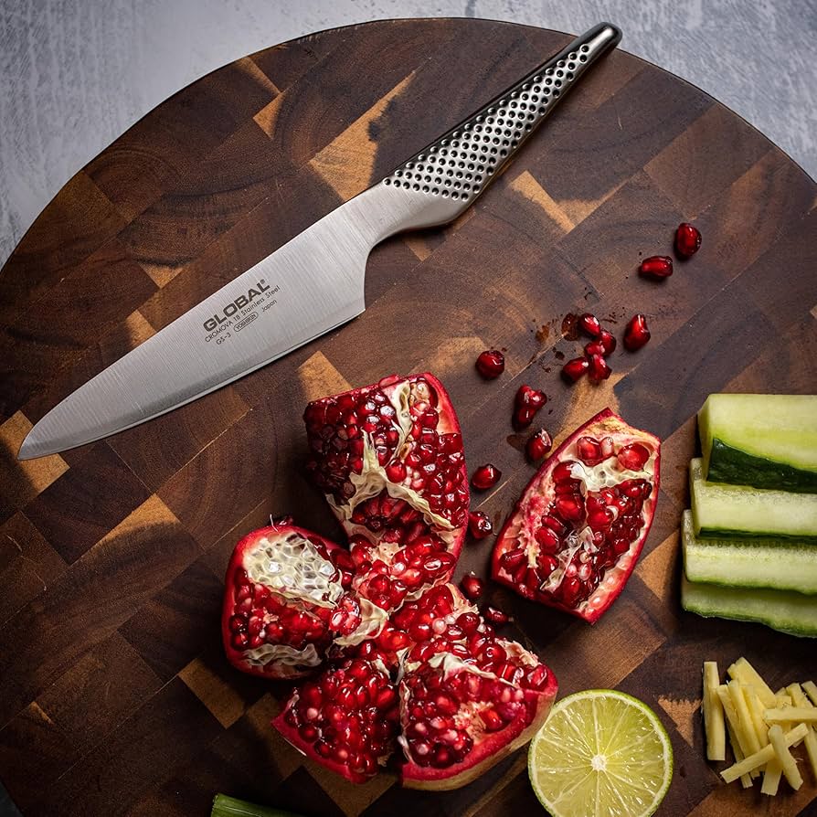 GLOBALナイフ Amazon.com: Global G-48-7 inch, 18cm Santoku Hollow Ground